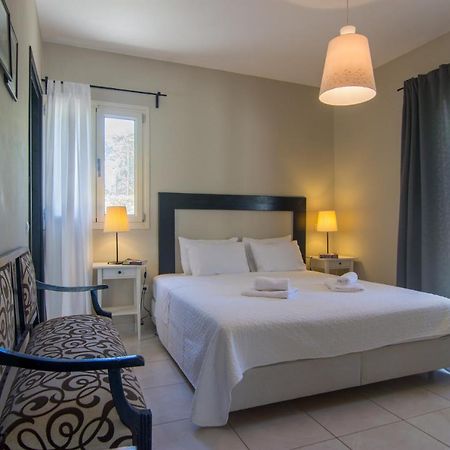 Villa Elaia Suites & Apartments No.5 Gaios Ngoại thất bức ảnh